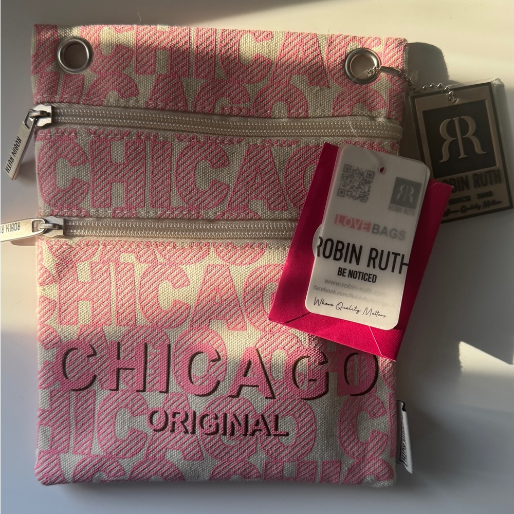 Pink Crossbody by Robin Ruth - Chicago - Picture 4 of 5